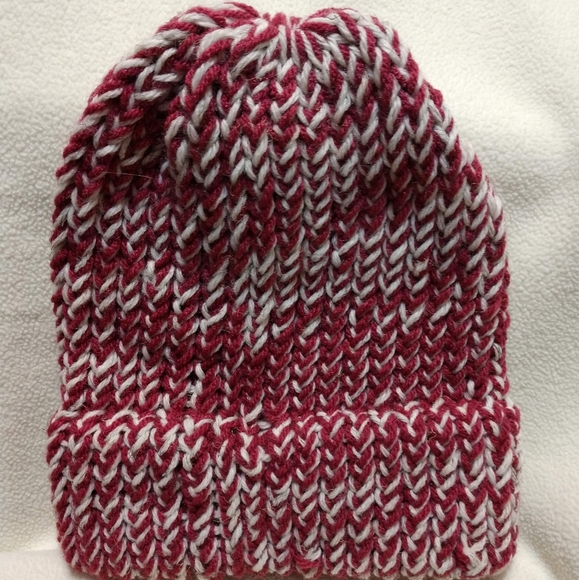 Beanie/Stocking hat - Picture 1 of 2